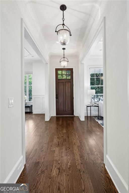 Atlanta, Georgia 30305, United States, 5 Bedrooms Bedrooms, ,5 BathroomsBathrooms,Residential,Pending,116015