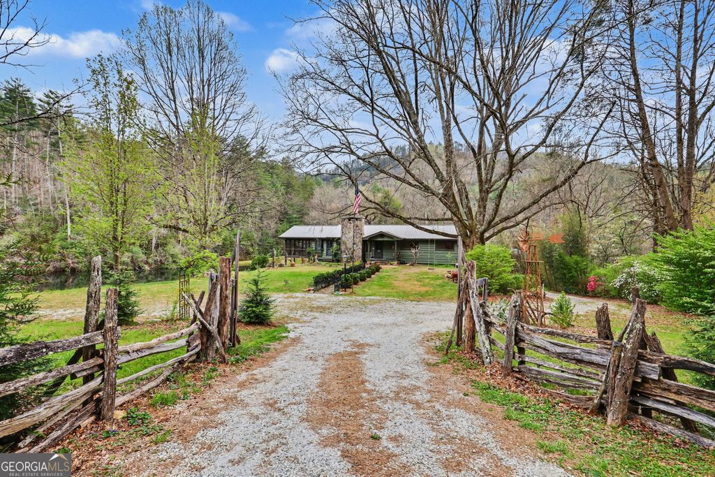 Photo of 11868 Warwoman Road, Clayton, GA 30525 (MLS # 10723151)