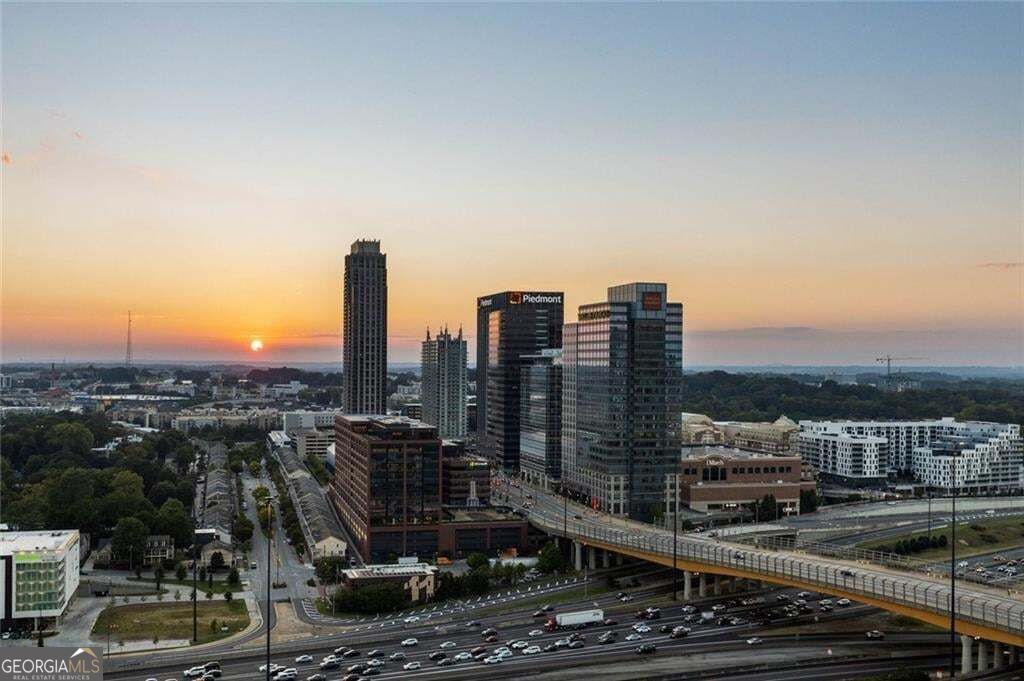 1280 W Peachtree ST NW 2803