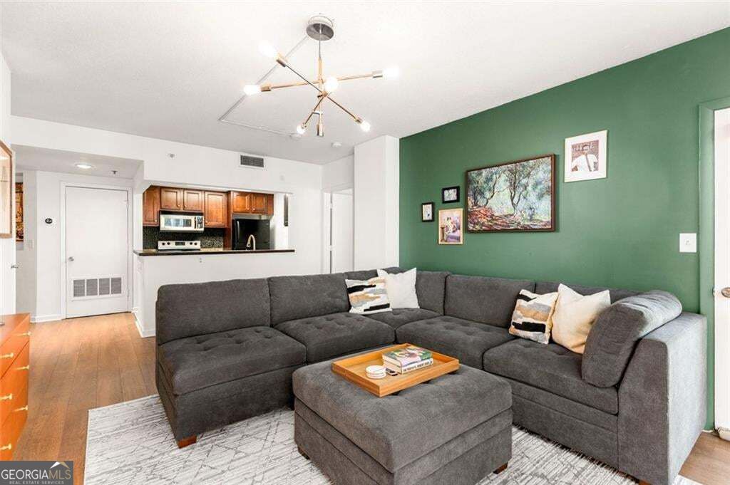 1280 W Peachtree ST NW 2803