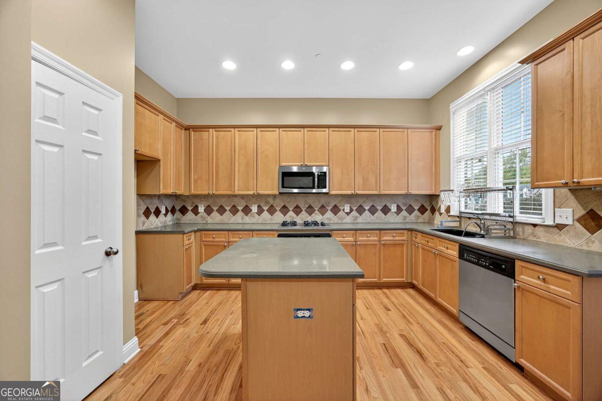 Creekside at Vinings - Residential Lease