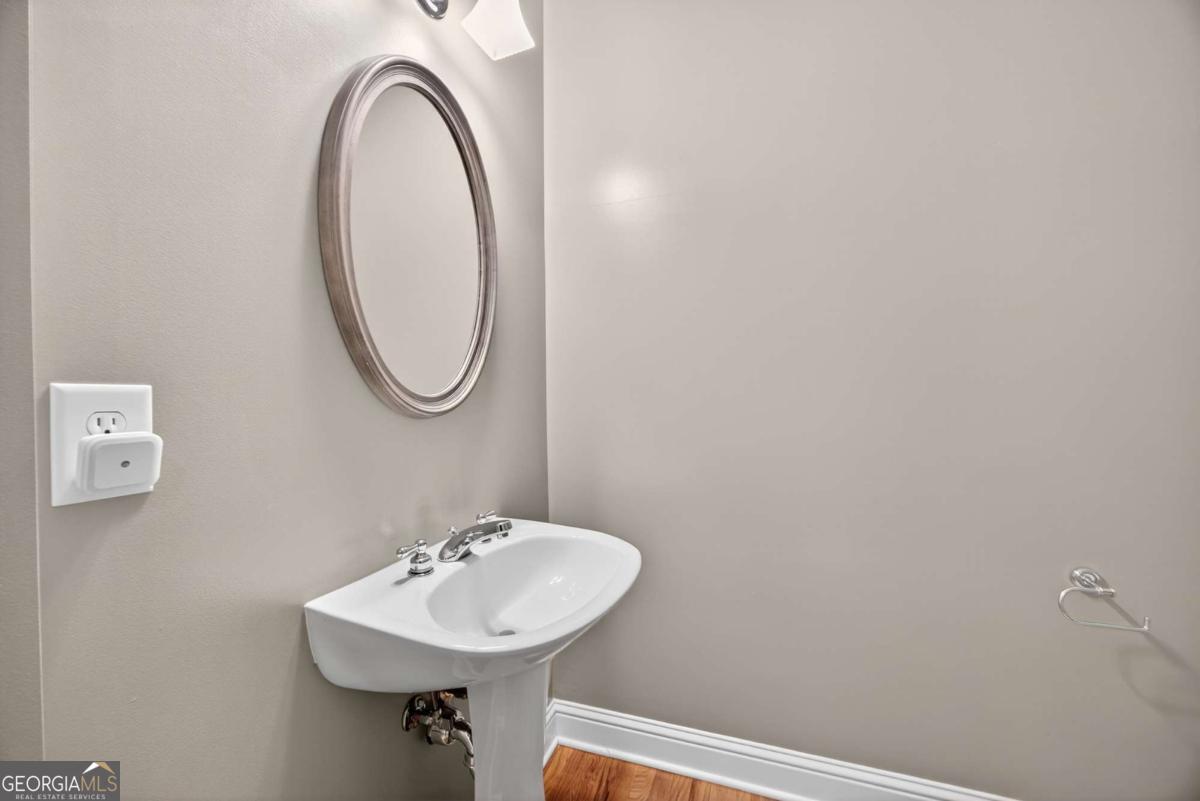 Creekside at Vinings - Residential Lease