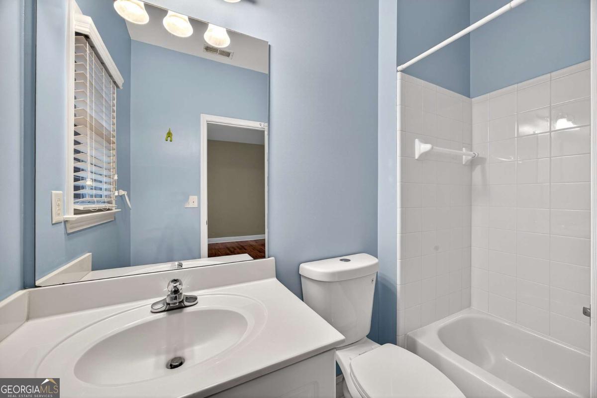 Creekside at Vinings - Residential Lease