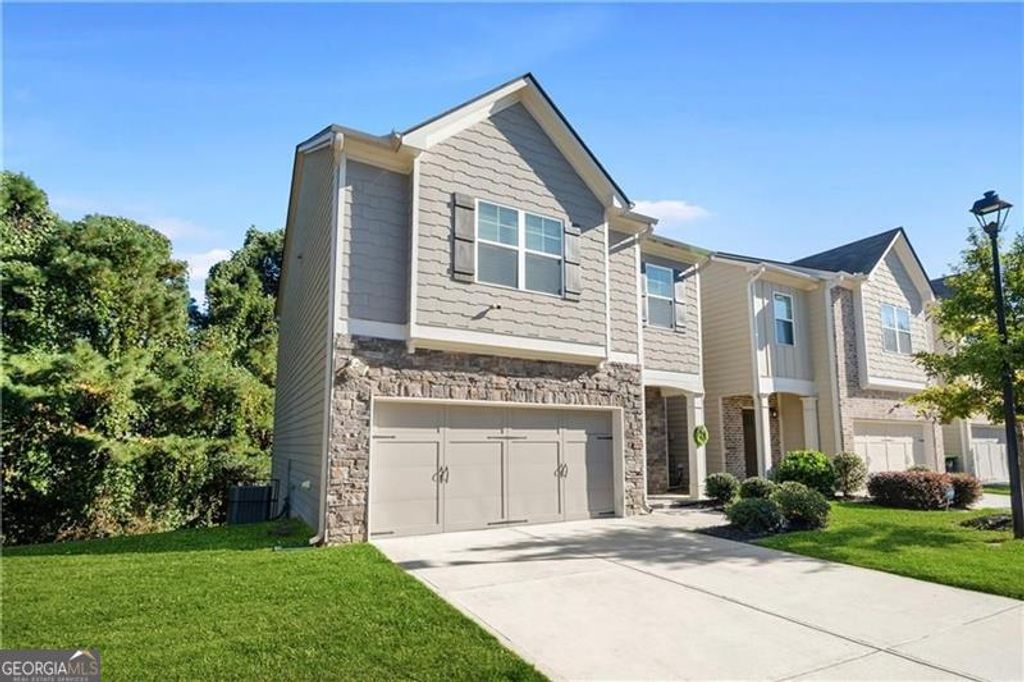 Photo of 580 MORROW, Atlanta, GA 30331 (MLS # 10656315)