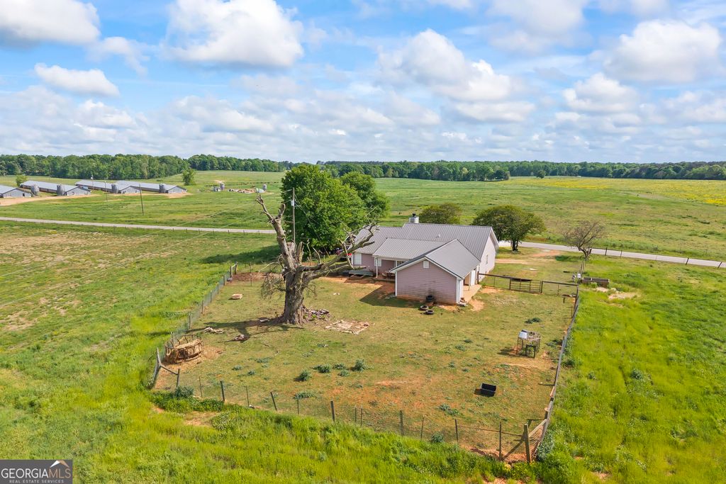 Photo of 1100 Kesler Road, Canon, GA 30520 (MLS # 10733501)