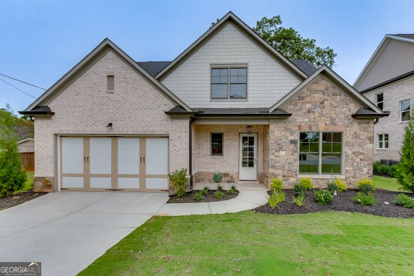 11 STONEHEDGE DR, BUFORD, GA 30518 - Image 555b331d2eb37d59967eb0bdee509bf6/1554835083