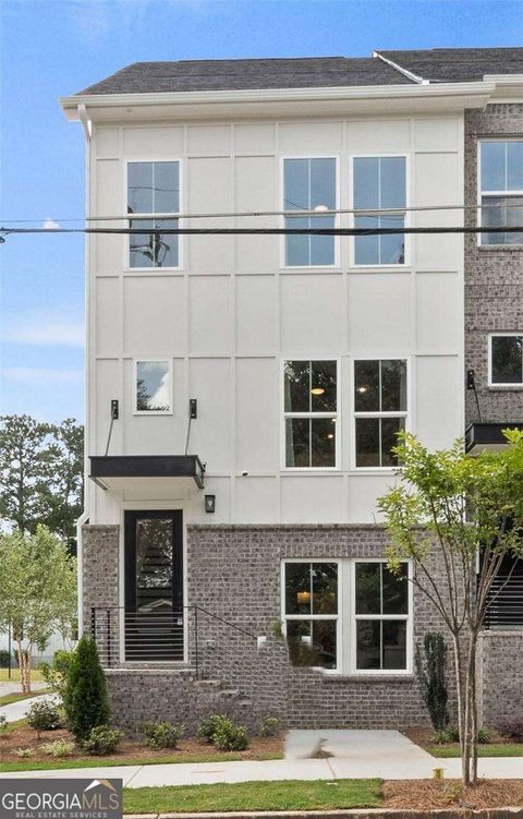 Photo of 2543 Astaire Court, Atlanta, GA 30318 (MLS # 10759993)