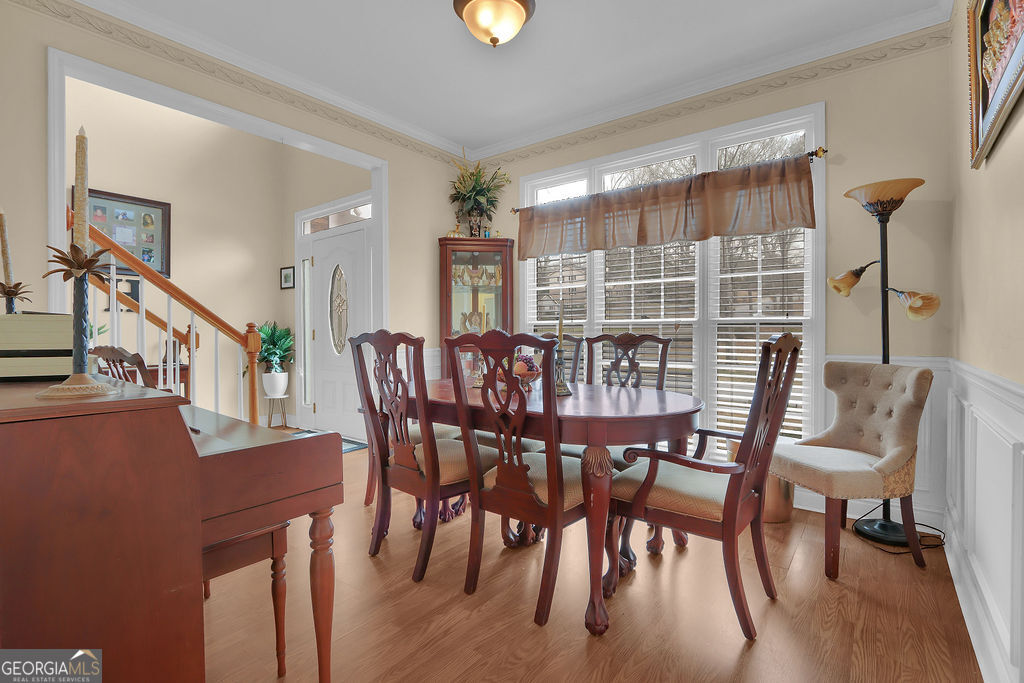 5252 Deep Springs DR