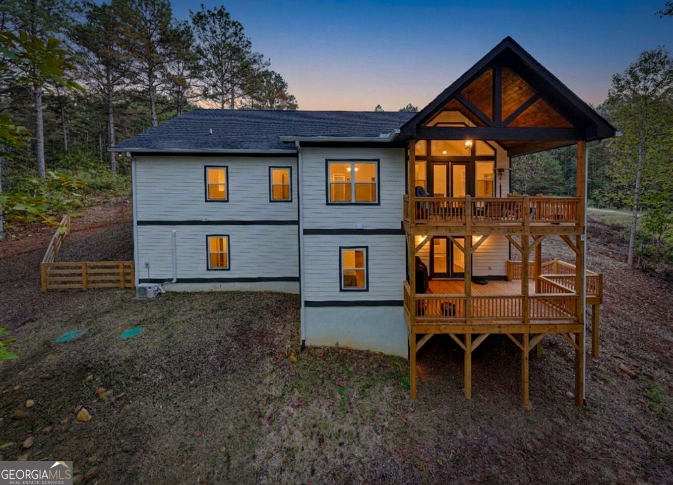 16 Eastside DR