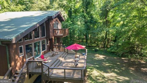 A home in Arnoldsville