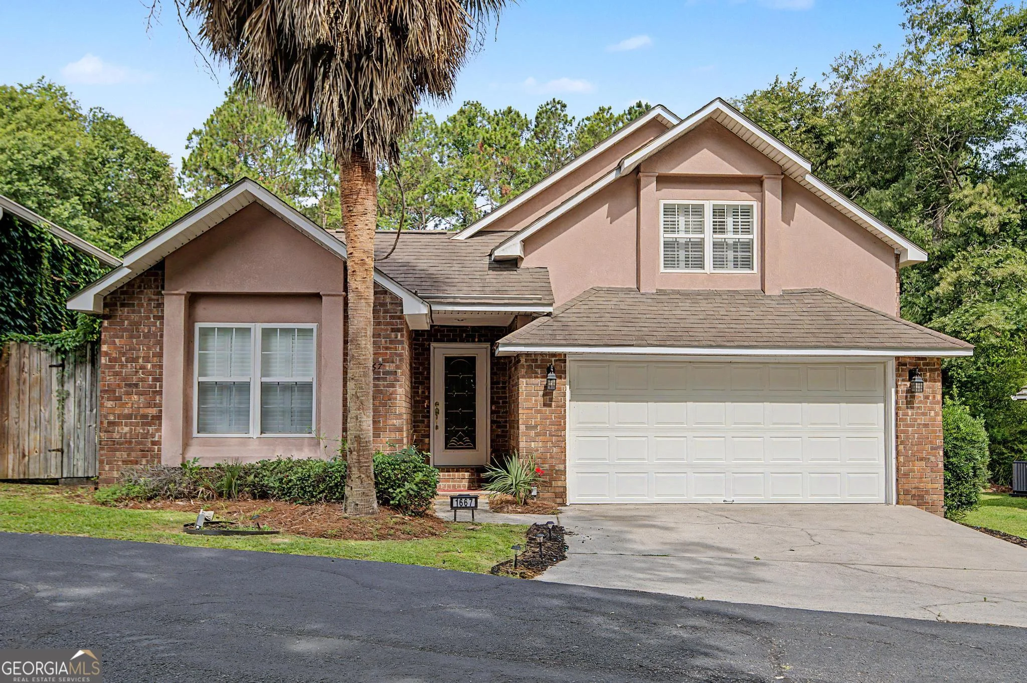 1667 Pondside Drive