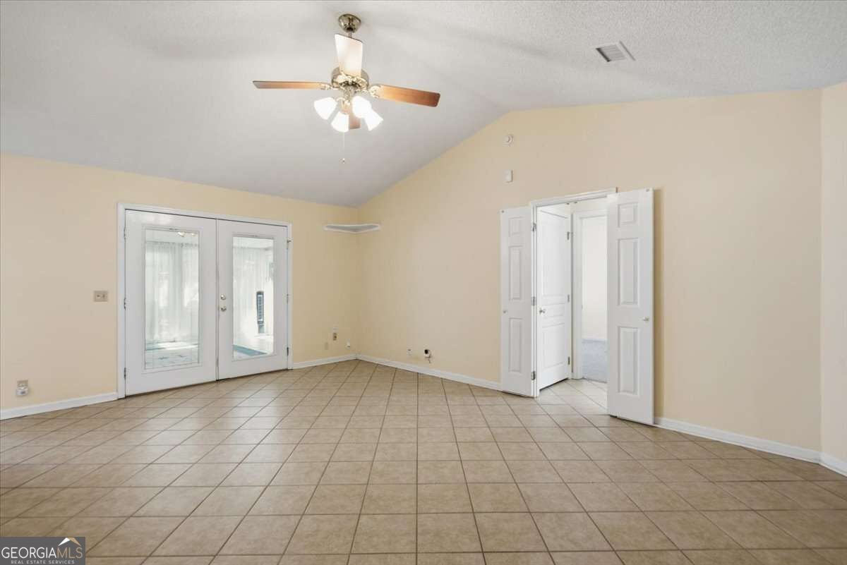 113 Breckenridge DR