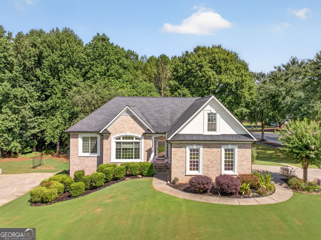 Photo of 880 Providence Club Drive, Monroe, GA 30656 (MLS # 10807634)