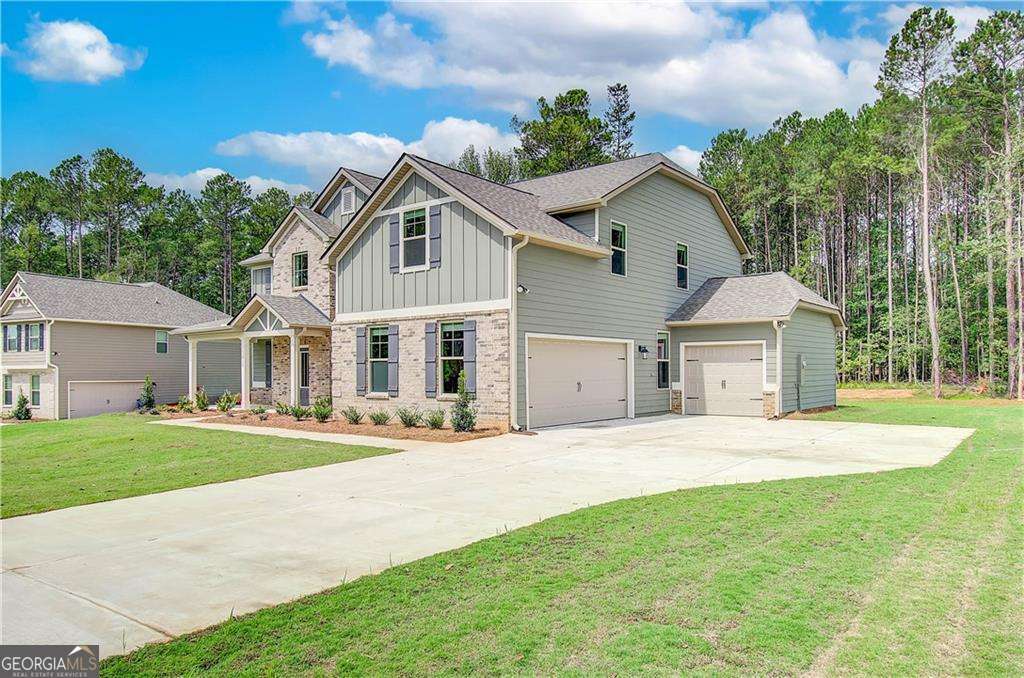 600 Sidney CT