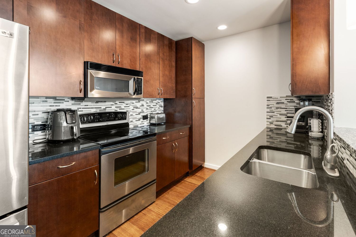 860 Peachtree ST NE 1414