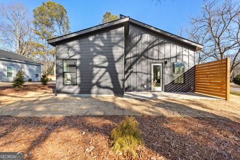 A home in Hogansville