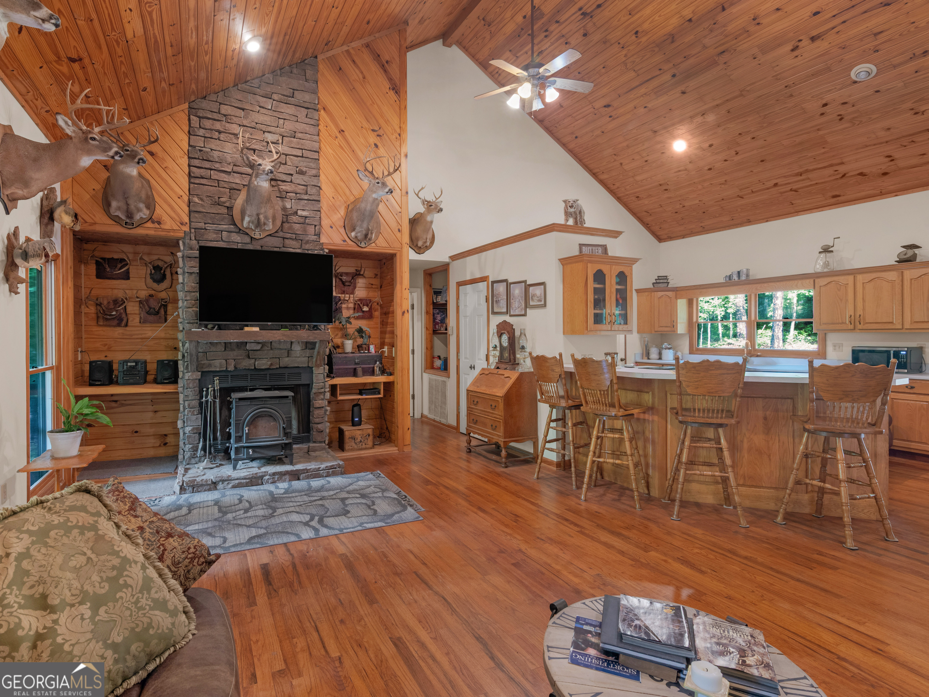 191, 151 Batten DR