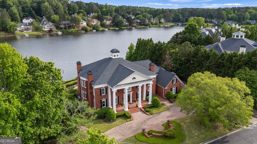 Photo of 1075 Carnoustie Lane, Alpharetta, GA 30005 (MLS # 10624692)