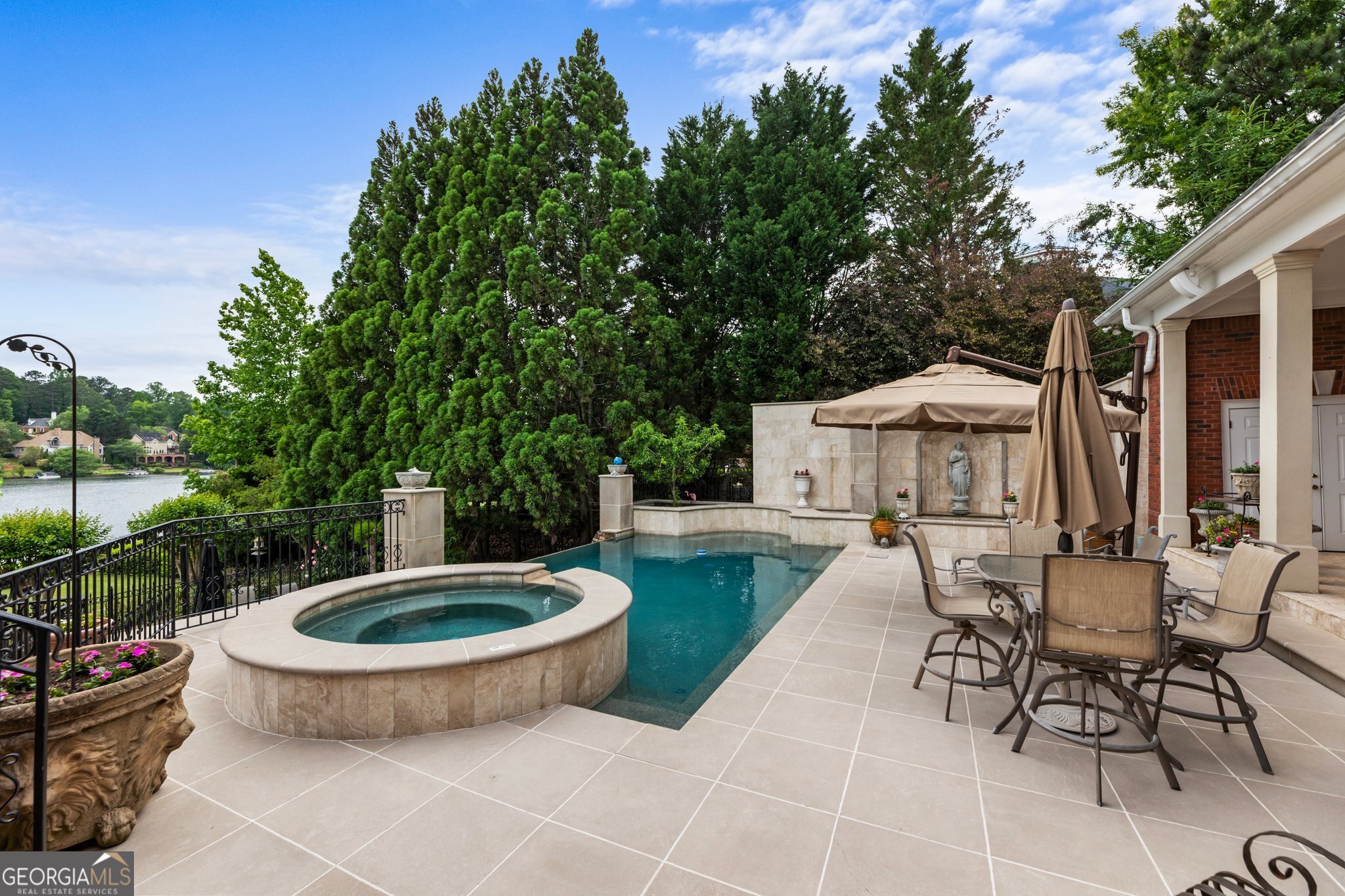 Windward - Residential
