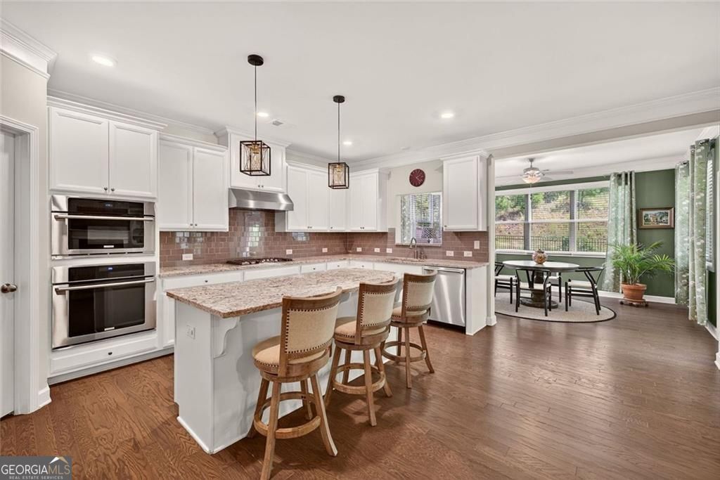 2740 Crimson Downs DR