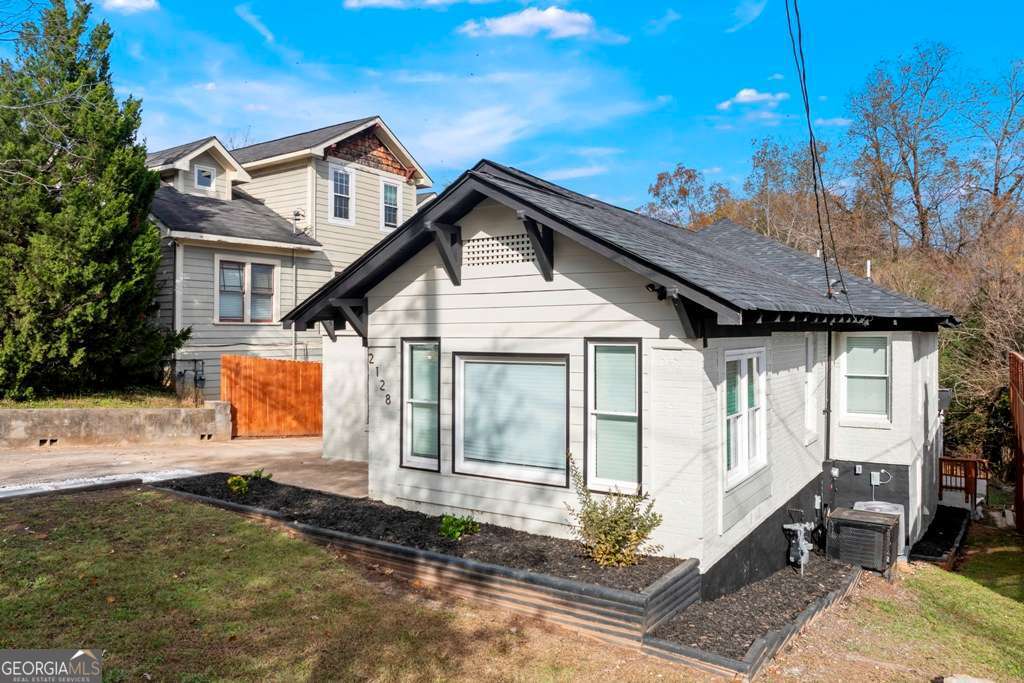 2128 Hosea L Williams DR NE