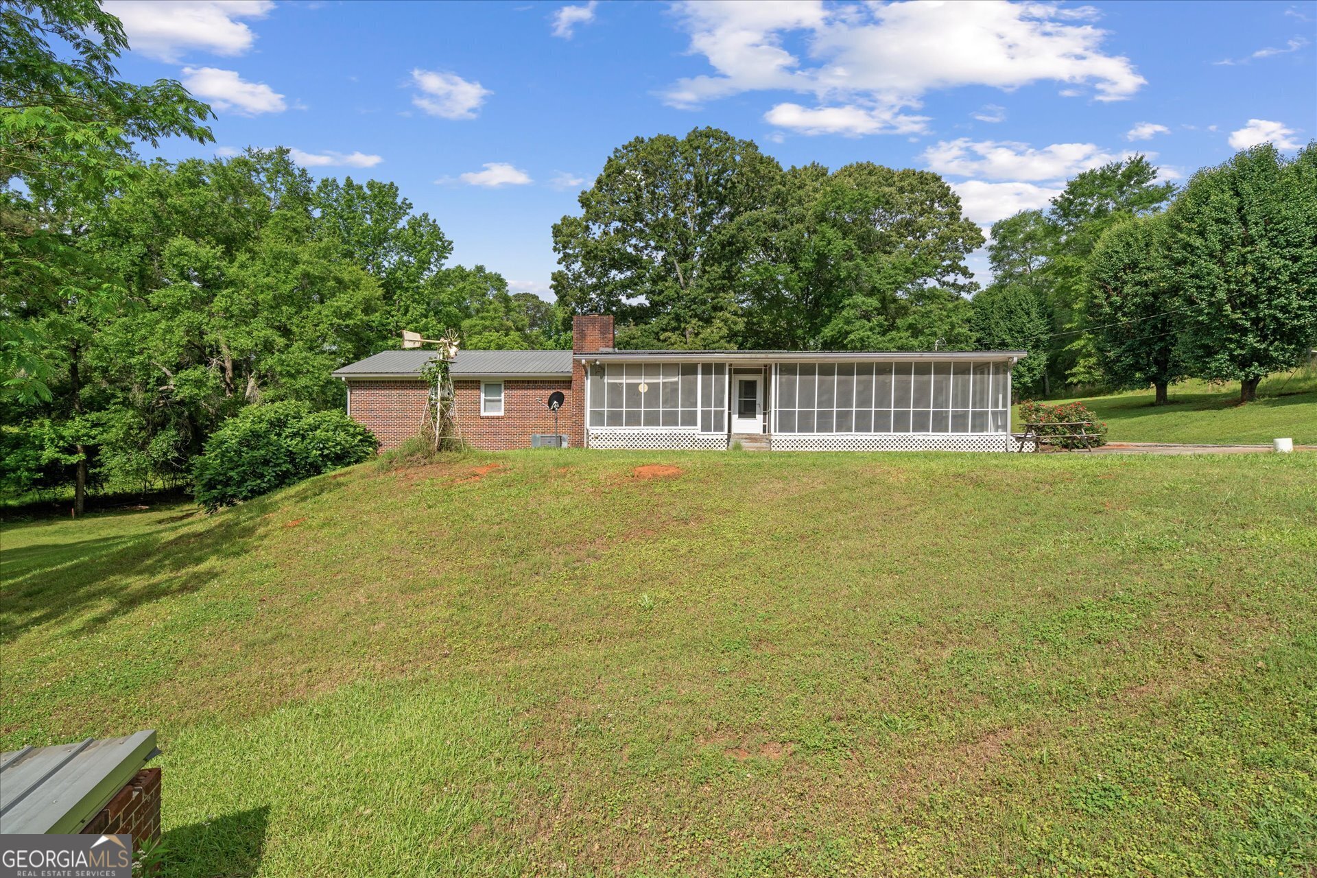 3633 S River RD