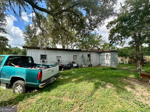 A home in Blackshear