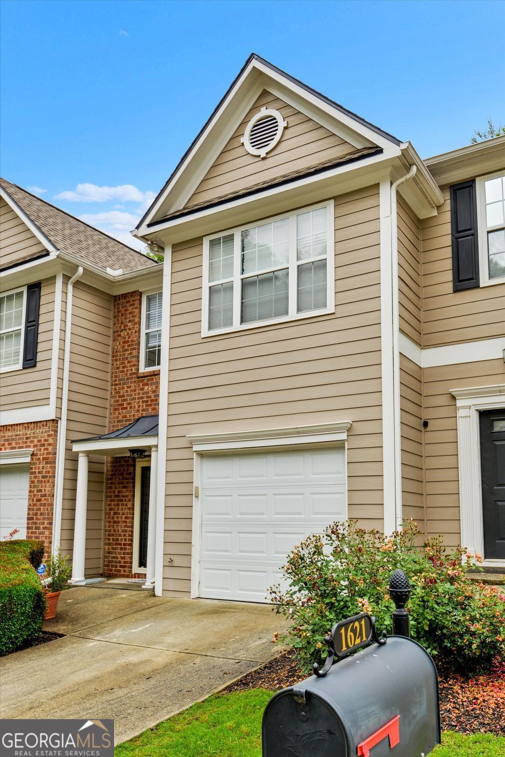 1619 Jackson WAY