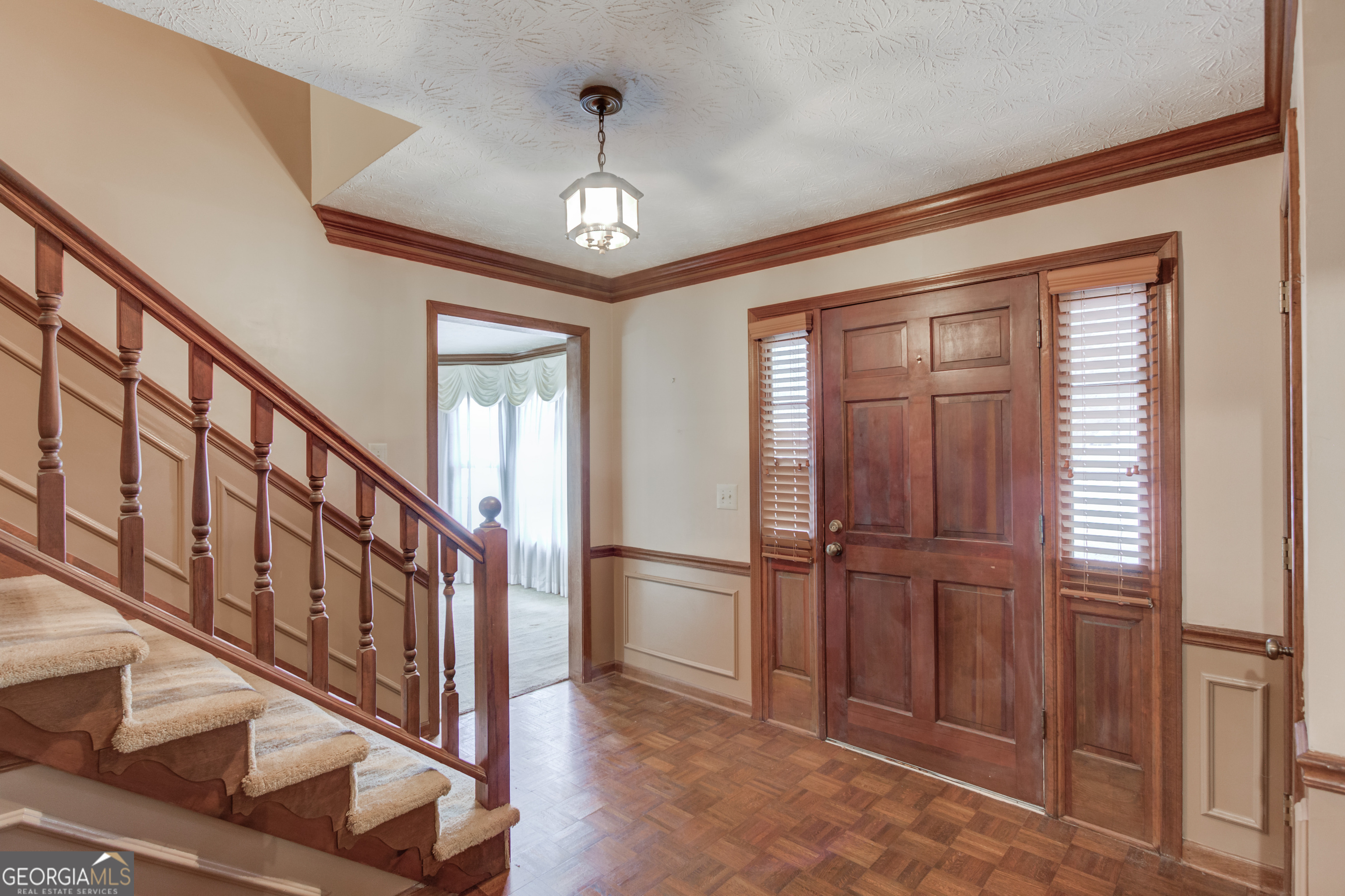 1263 Summit Chase Drive