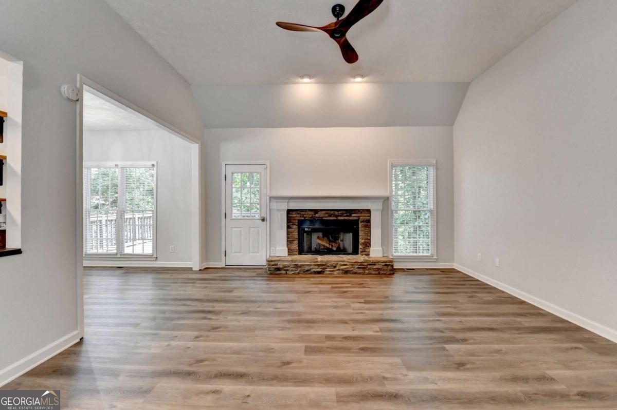 6220 Mockingbird RD