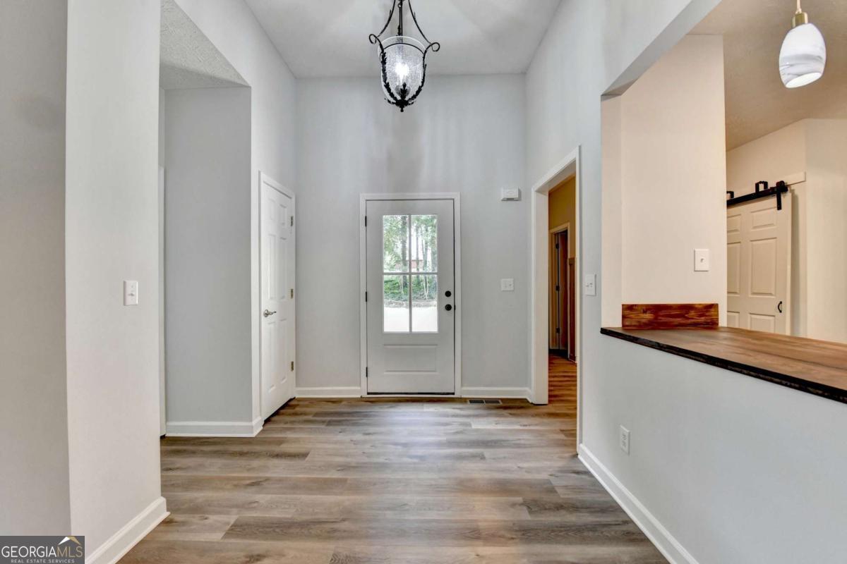 6220 Mockingbird RD