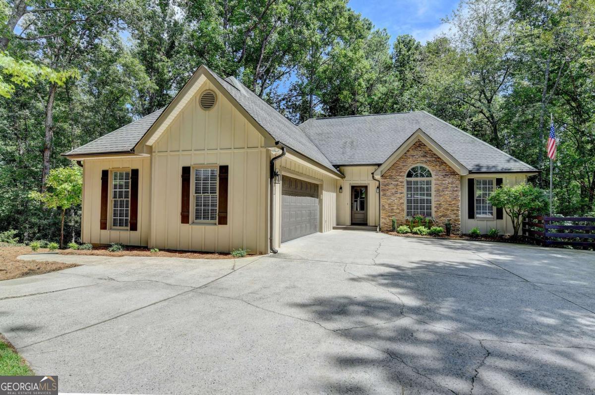 6220 Mockingbird RD