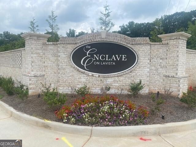 Tucker, Georgia 30084, United States, 5 Bedrooms Bedrooms, ,6 BathroomsBathrooms,Residential,Pending,41865