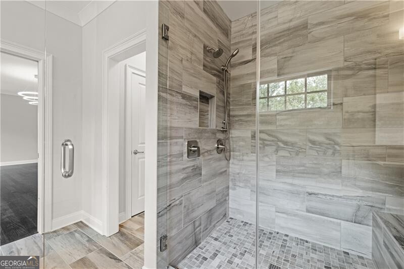 Tucker, Georgia 30084, United States, 5 Bedrooms Bedrooms, ,6 BathroomsBathrooms,Residential,Pending,41865