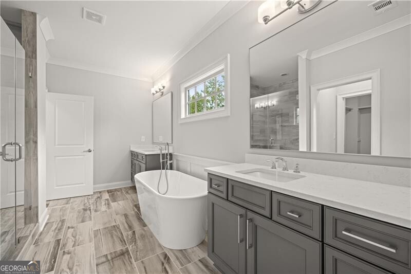 Tucker, Georgia 30084, United States, 5 Bedrooms Bedrooms, ,6 BathroomsBathrooms,Residential,Pending,41865