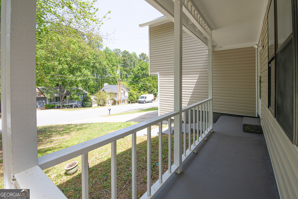 1147 Williamsburg LN
