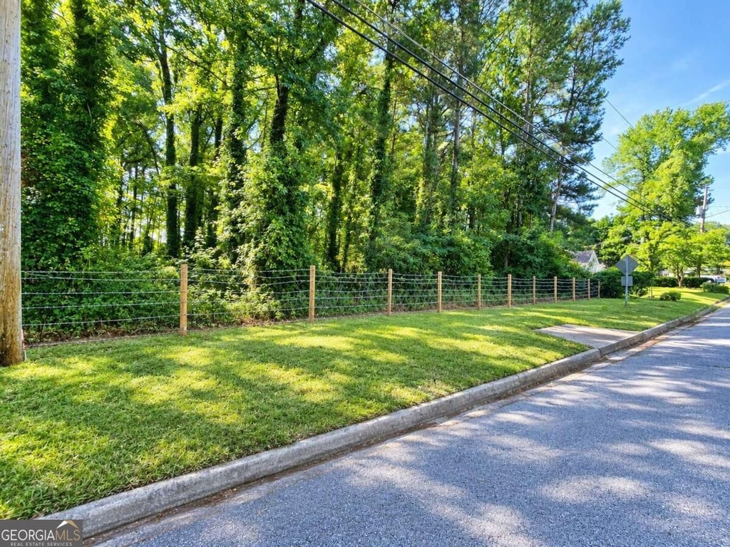 Photo of 1680 Rose Garden Lane, Loganville, GA 30052 (MLS # 10849649)