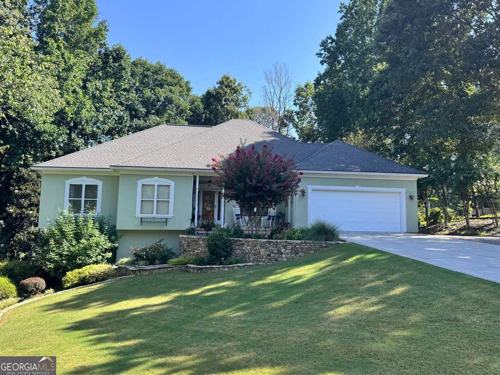 Photo of 2304 Quail Creek Terrace, Buford, GA 30519 (MLS # 10827990)
