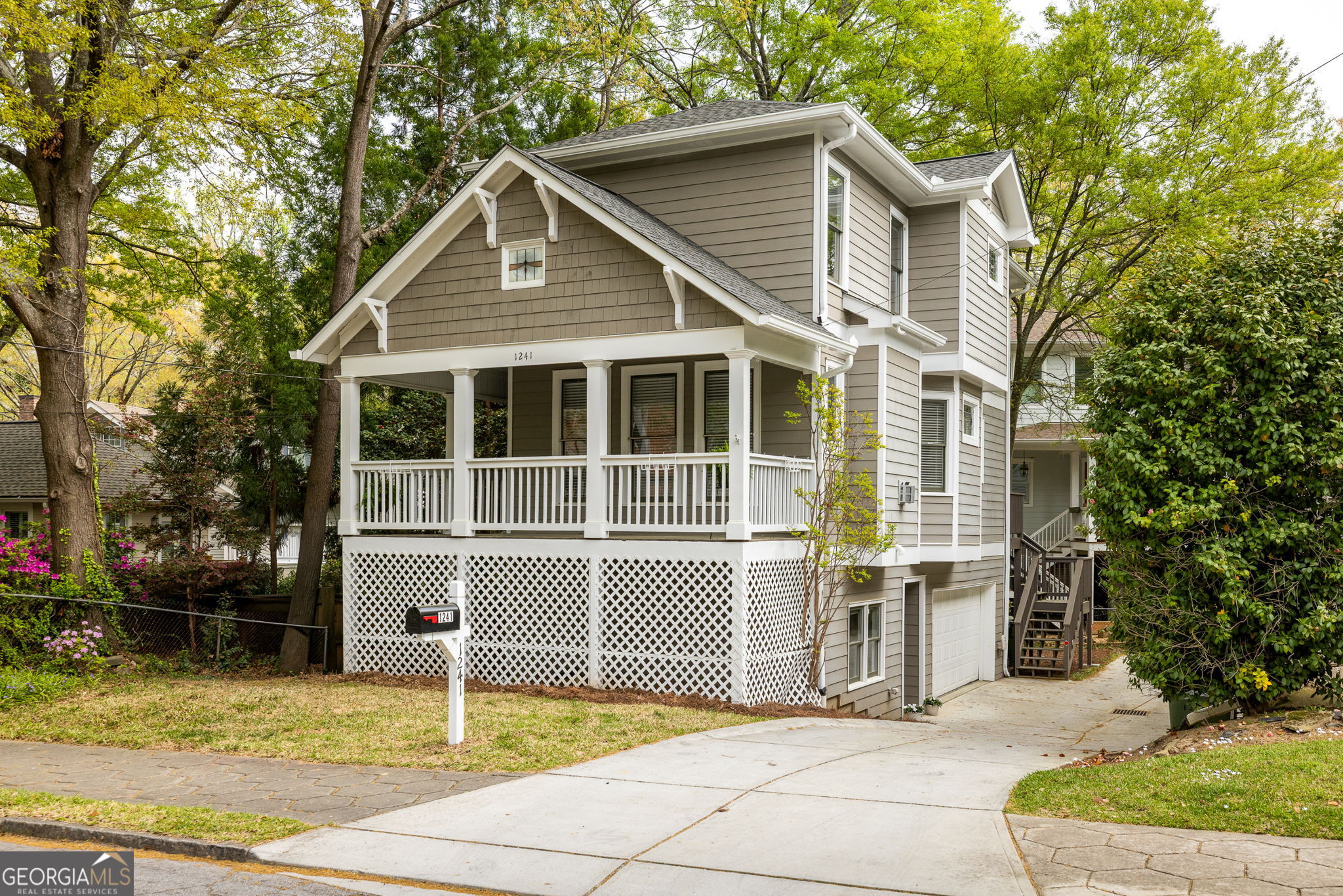 1241 Mansfield AVE NE