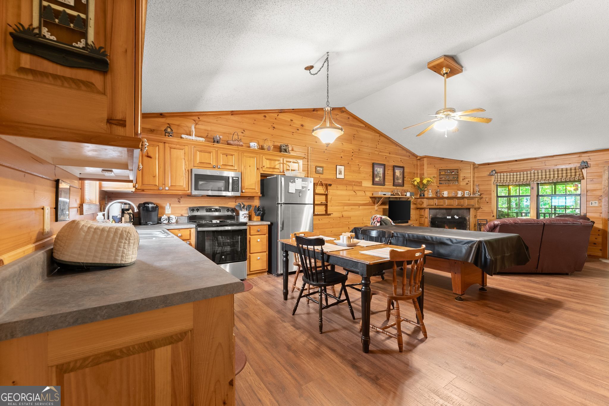 59 Rolling Hills DR