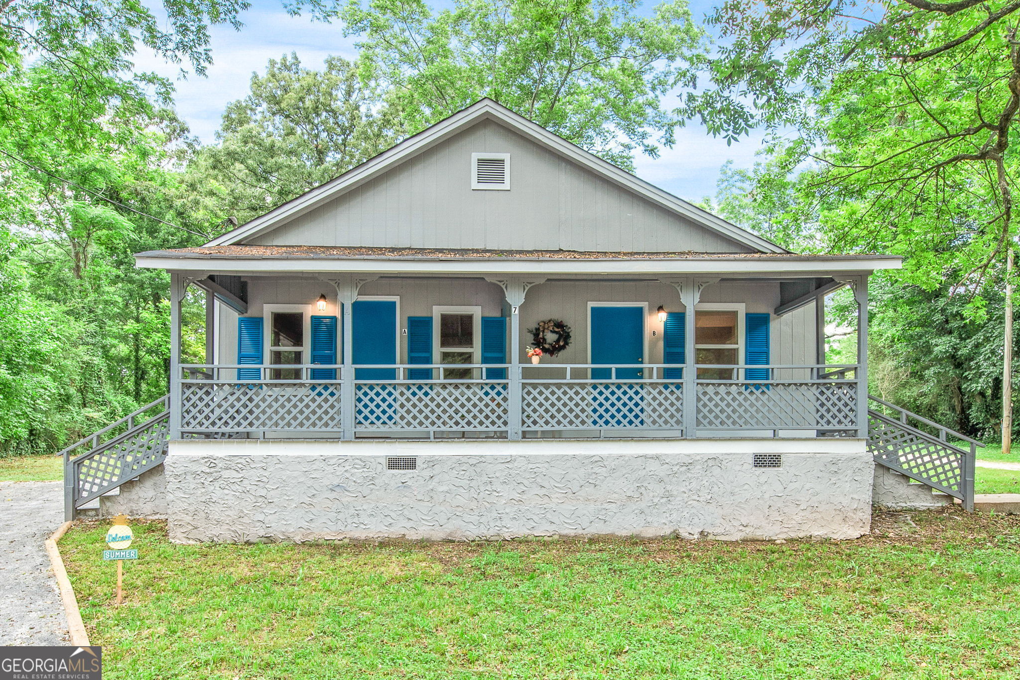 LOCATION LOCATION LOCATION! Newly renovated 2 bedroom one bath property located within walking distance of Downtown Newnan! Walk up to the welcoming covered front porch and into all new paint, new appliances, new cabinets, new countertops, etc! Washer and dryer hooks up in unit! This one will go quickly! Must see!