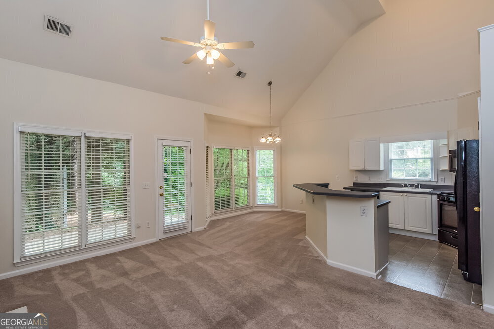 Downing Street Town Center - Residential Lease