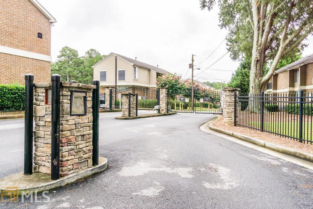 Henderson Park - Residential