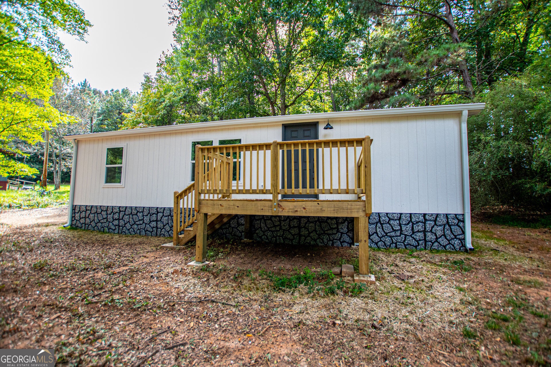 77 Rock Springs Lake DR