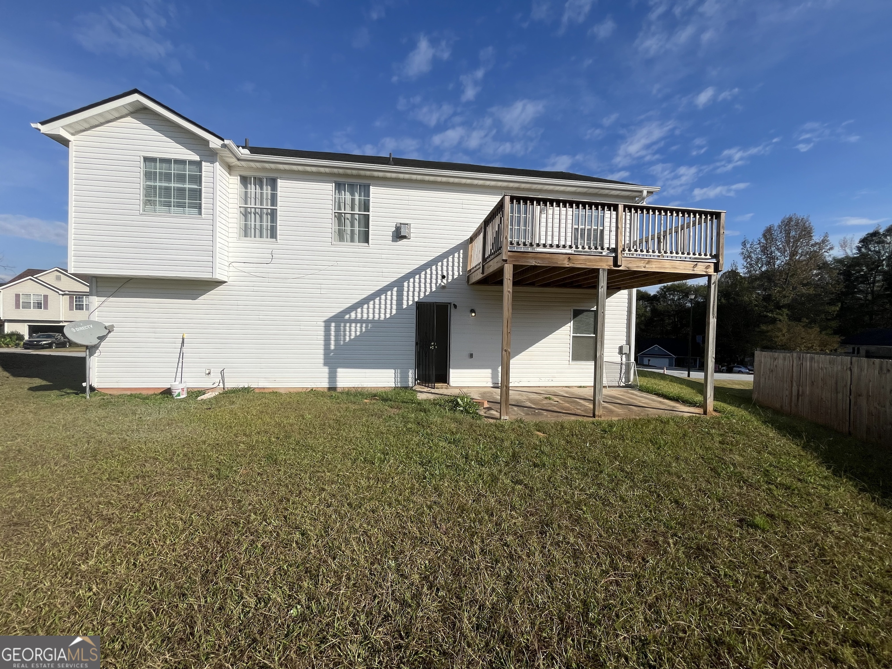 120 S Greenfield CIR APT.2