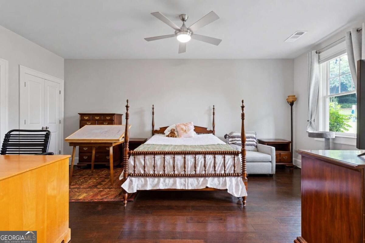 118 Parkside West CT