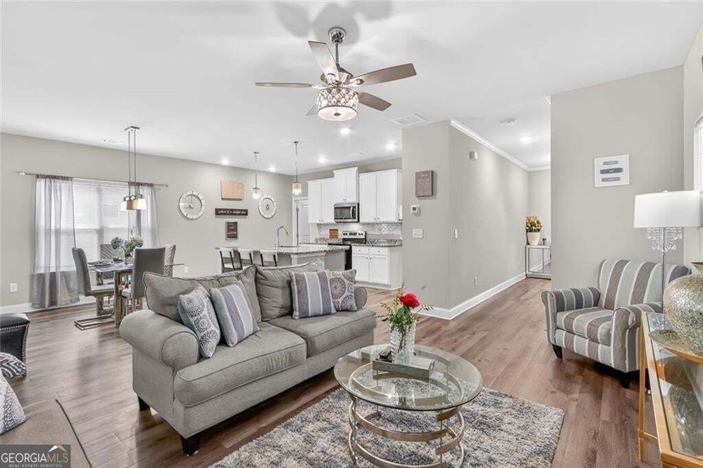 3721 Salvia DR