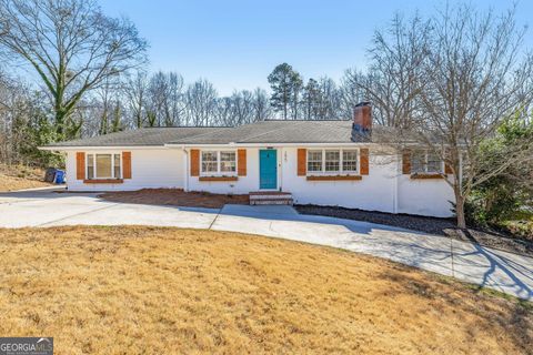 Photo of 295 Oakland Drive, Gainesville, GA 30501 (MLS # 10672525)