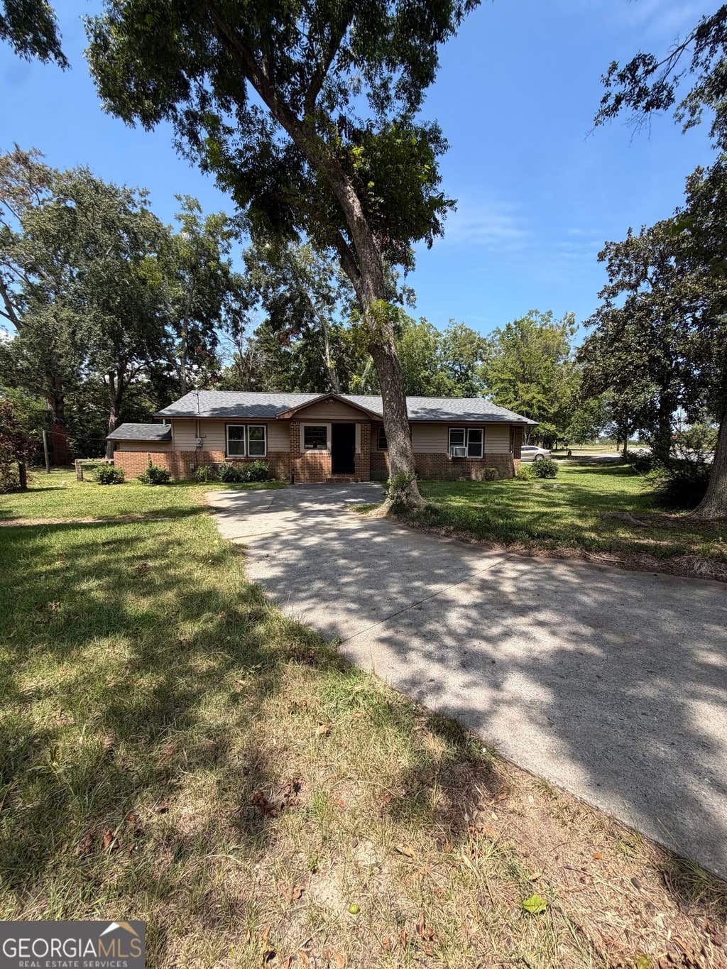 Photo of 531 Smith Street, Tennille, GA 31089 (MLS # 10832705)