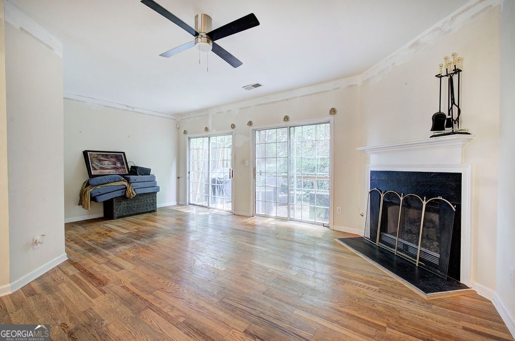 4144 Spring Cove DR